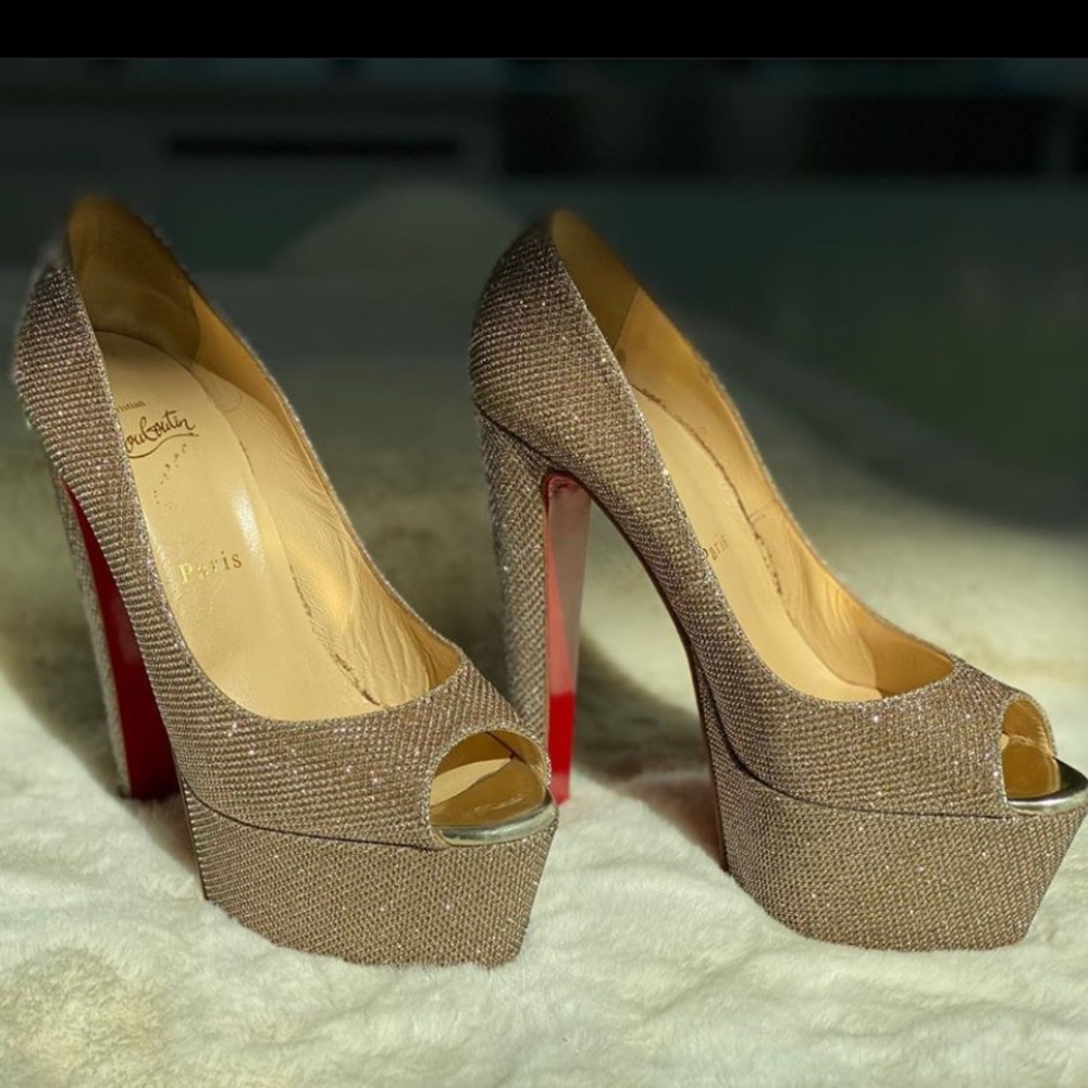 Christian Louboutin Altareva 160/Speccio Toe Sz 37
